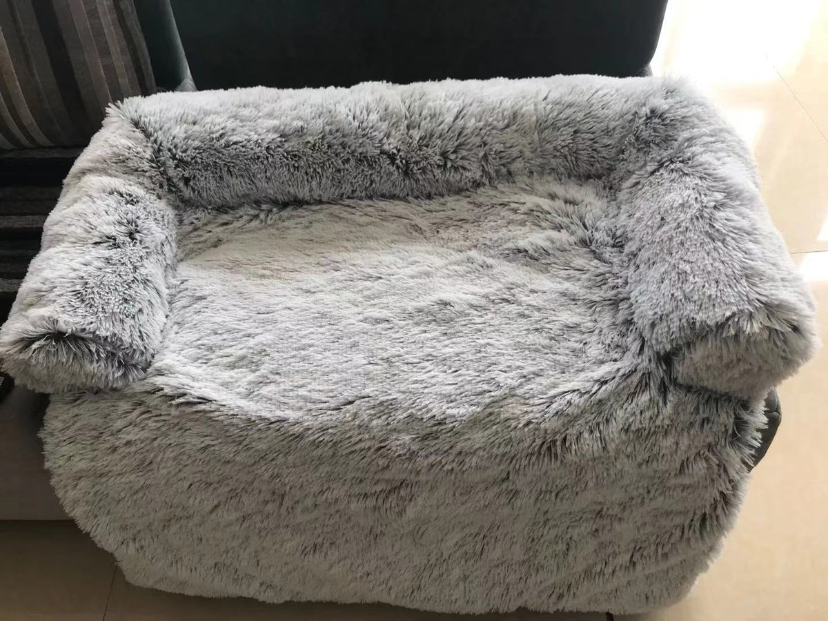 Plush Washable Pet Bed – Gradient Colors